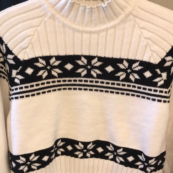 La Hearts Black and White Turtleneck Sweater - Picture 2 of 4